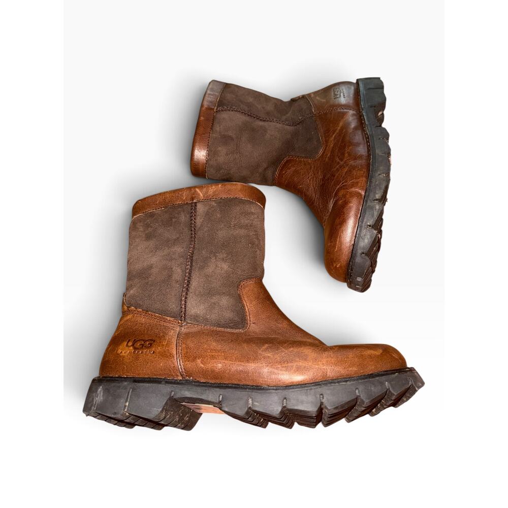 UGG Brown Leather Shearling Moto Boots Women’s Size 8 Lug Sole - Picture 3 of 8
